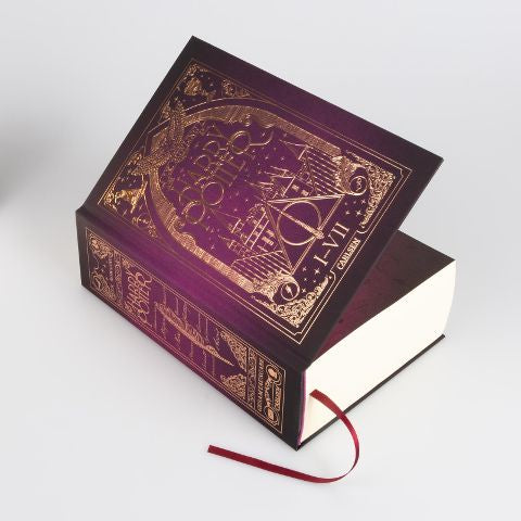 Harry Potter - Gesamtausgabe (Harry Potter) von J.K. Rowling Ungekürzter Sammelband mit allen 7 Büchern des modernen Kinderbuch-Klassikers - mit Bronzeprägung und Lesebändchen ab 10 Jahren über den bekanntesten Zauberer der Welt