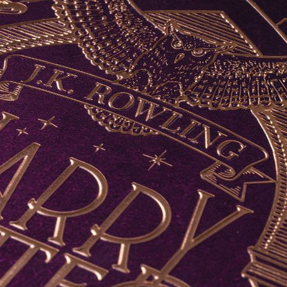 Harry Potter - Gesamtausgabe (Harry Potter) von J.K. Rowling Ungekürzter Sammelband mit allen 7 Büchern des modernen Kinderbuch-Klassikers - mit Bronzeprägung und Lesebändchen ab 10 Jahren über den bekanntesten Zauberer der Welt